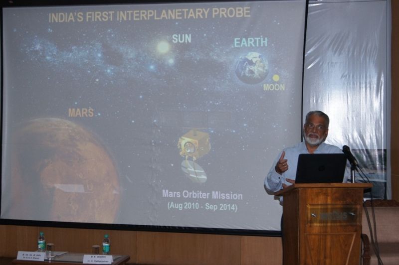 K Radhakrishnan's visit to INCOIS in 2015